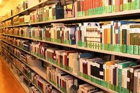 สถานที่อ่านหนังสือ - Wegoabroad